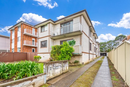 2 BEDROOMS PLUS STUDY 850M TO AUBURN STATION