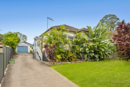 2 LOTS - HIGH SIDE - AND A SUPER NEAT HOME