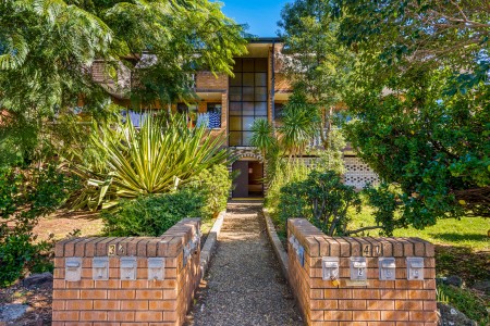 SPACIOUS & CONVENIENT LIVING IN THE HEART OF GRANVILLE
