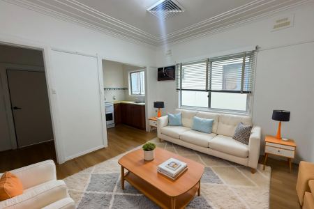 3 BEDROOM PLUS SUNROOM HOME