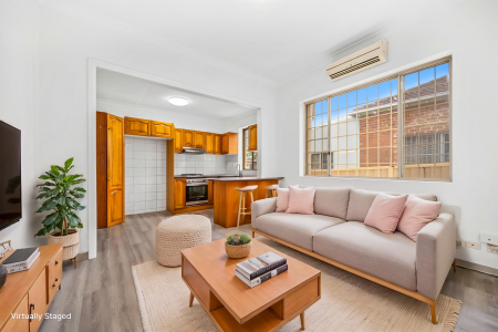 NEWLY RENOVATED 4 BEDROOM FAMILY HOME