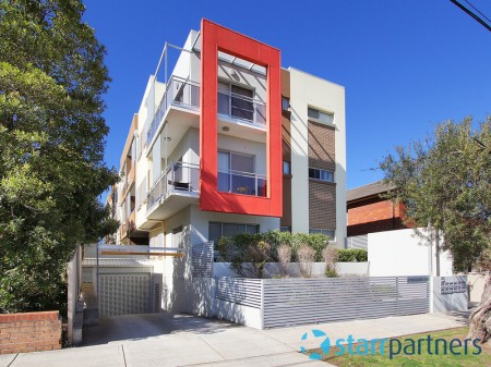 MODERN 2 BEDROOM APARTMENT