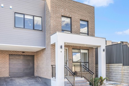 Sold by Starr Partners Bella Vista!