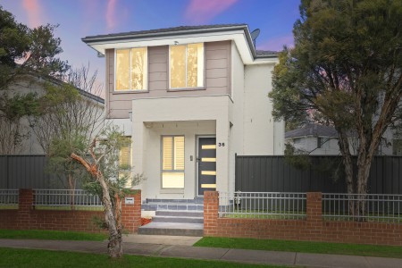 Sold by Starr Partners Bella Vista!