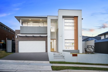 Modern Elegance Meets Family Comfort in Glenmore Park