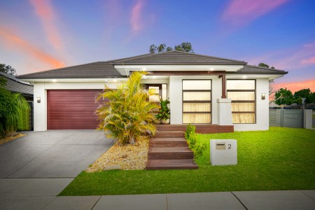 Luxury Family Living in a Fully Upgraded McDonald Jones