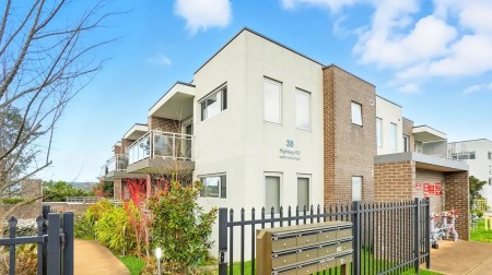 Stunner Residence | Must Be Sold!