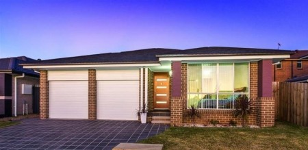 Modern Family Home in Premium Parkside Location