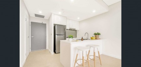 Stylish Apartment Living with Panoramic Views in Prime Castle Hill Location