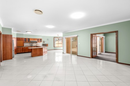 Spacious Living and Lifestyle in Glenwood