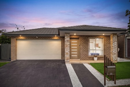 Modern Family Living on a Generous 495sqm Block
