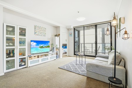 Modern Apartment in Prime Parramatta CBD Location