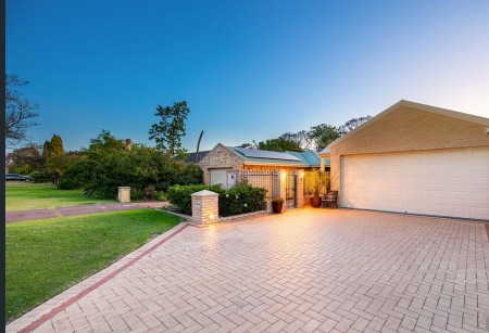 89A Ardross Street, Applecross, WA 6153