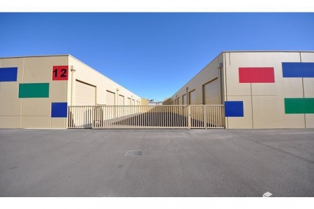 10/12 Horus Bend, Bibra Lake, WA 6163