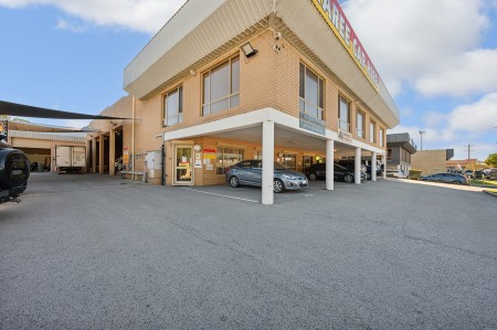 2/12 Hayden Court, Myaree, WA 6154
