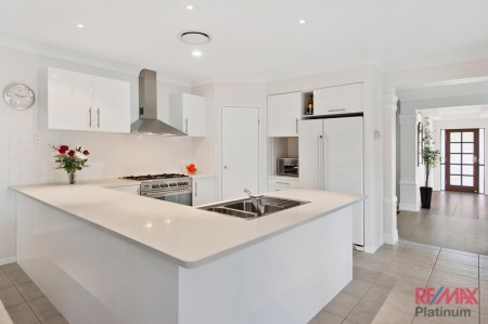 17 Lightwood Place, Narangba, QLD 4504