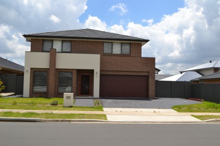 19 Northridge Road, Jordan Springs, NSW 2747