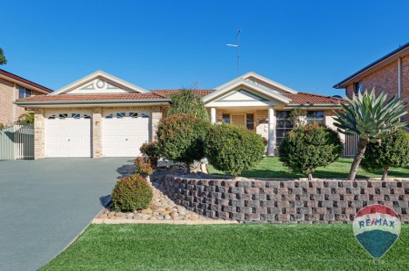 8 KYARRA TERRACE, Glenmore Park, NSW 2745