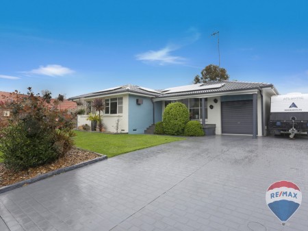 3 Benaud Court, St Clair, NSW 2759