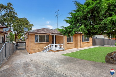 18 BALMORAL DRIVE, Cambridge Park, NSW 2747