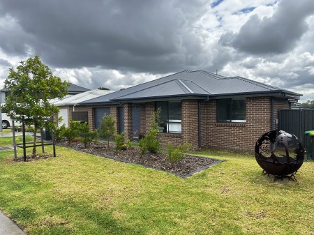 25 & 25A Janice Drive, Tahmoor, NSW 2573