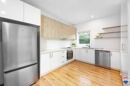 11 CHELTENHAM AVENUE, Cambridge Park, NSW 2747