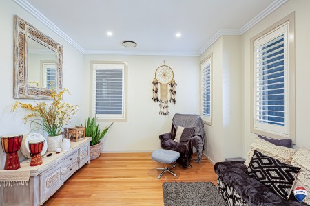 100 LORD SHEFFIELD CIRCUIT, Penrith, NSW 2750