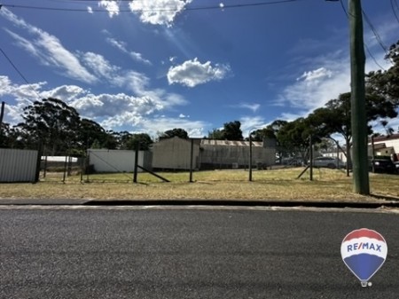 11 Fourteenth Street, Warragamba, NSW 2752