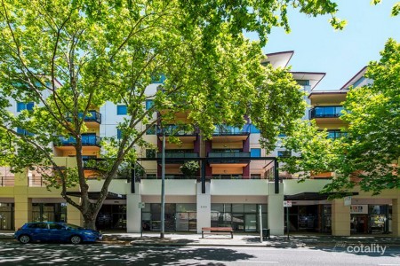 4/110 Mounts Bay Rd., Perth, WA 6000