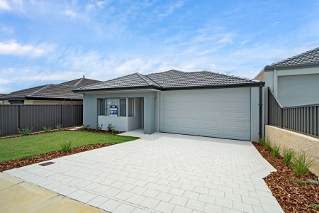 12 Lampone Street, Landsdale, WA 6065