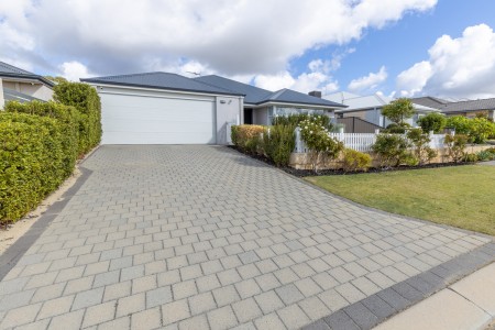 9 Tranquility, Aveley, WA 6069