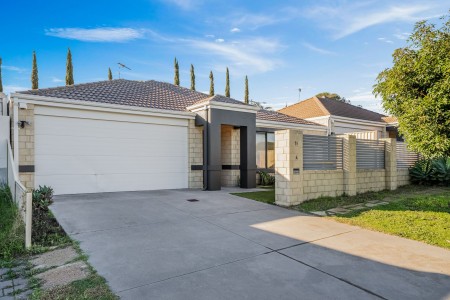 A/18 Selsfield Place, Balga, WA 6061