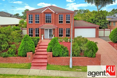8 Middleton Avenue, Cranebrook, NSW 2749