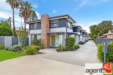 4/12 First Street, Kingswood, NSW 2747