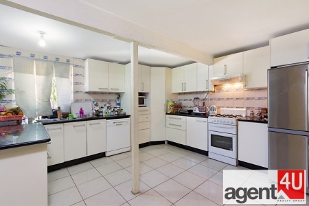 30 Grange Crescent, Cambridge Gardens, NSW 2747