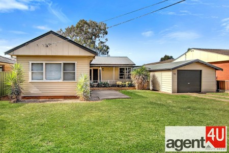 52 Bringelly Road, Kingswood, NSW 2747