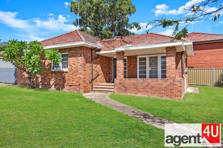 48 Castlereagh Street, Penrith, NSW 2750