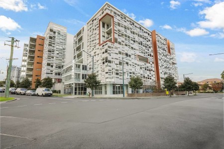 Long term tenants paying $615 weekly