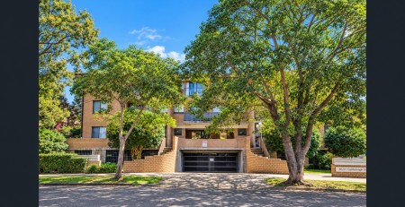 Beautifully Renovated Ground Floor Apartment