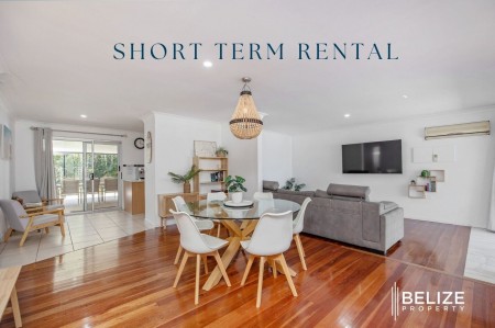 Fully Furnished Short Term Rental in the Perfect Location!