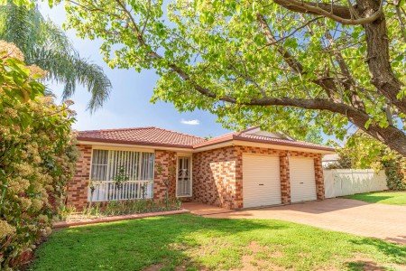 8 Ken McMullen Place, Dubbo, NSW 2830