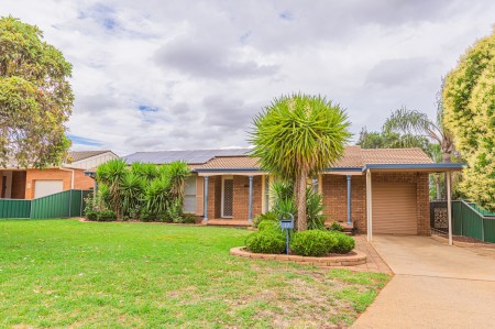 17 Oxley Circle, Dubbo, NSW 2830