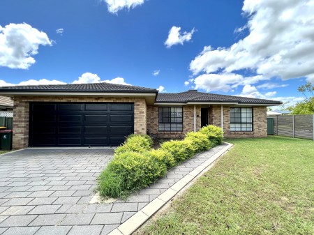 3 Glenshee Close, Dubbo, NSW 2830