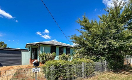 24 Yulong Street, Dubbo, NSW 2830