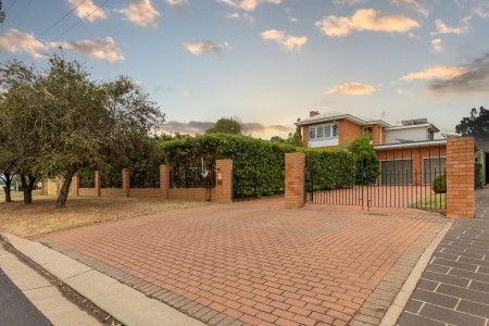 446 Macquarie Street, Dubbo, NSW 2830