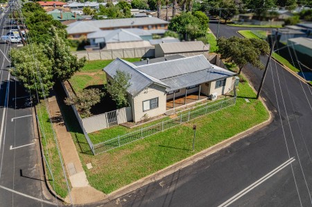 19 East Street, Dubbo, NSW 2830