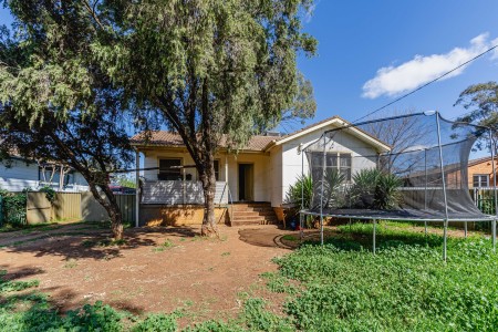 3 Armstrong Crescent, Dubbo, NSW 2830