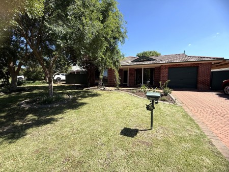 15 Websdale Drive, Dubbo, NSW 2830