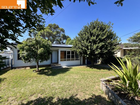 30 Noakes Parade, Lalor Park, NSW 2147