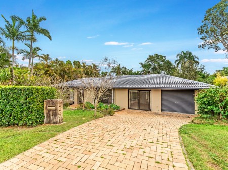 48 Stretton Drive, Helensvale, QLD 4212